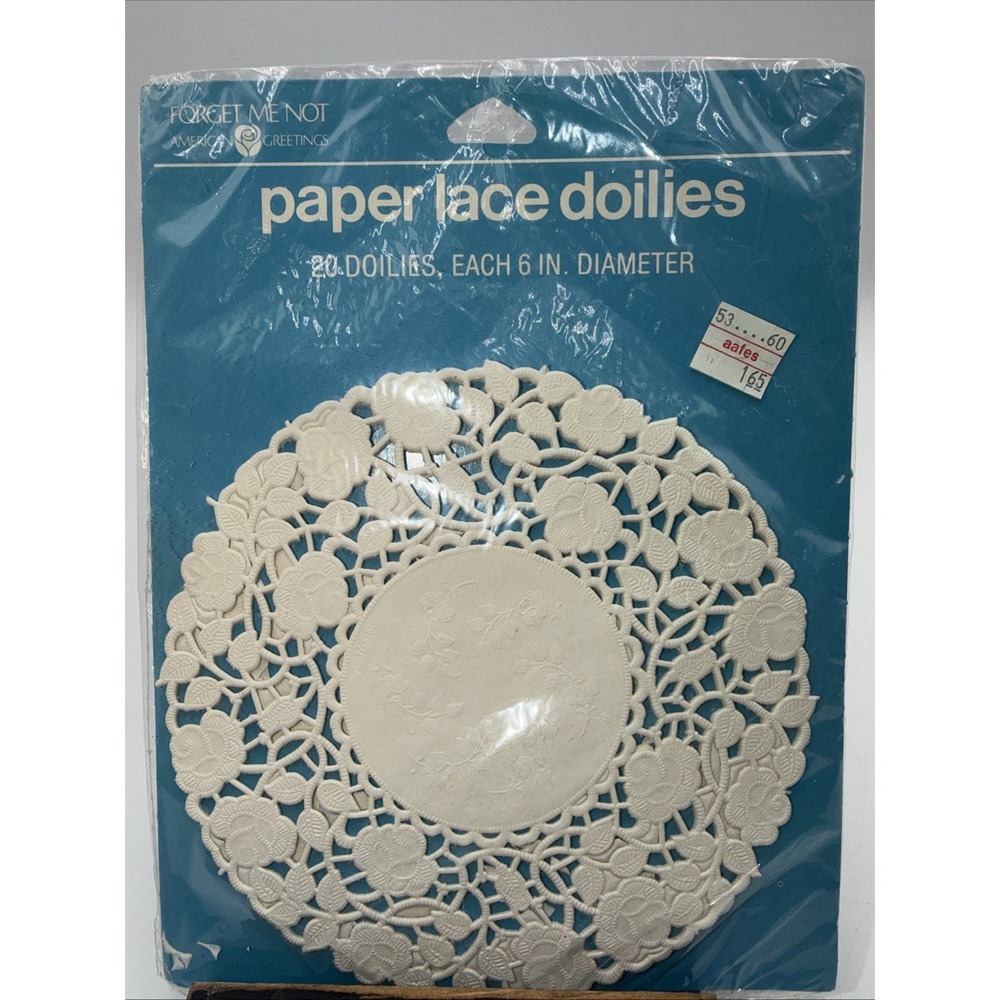 NOS Vintage Forget Me Not American Greetings Lace  Doilies 20 Piece 6 inch